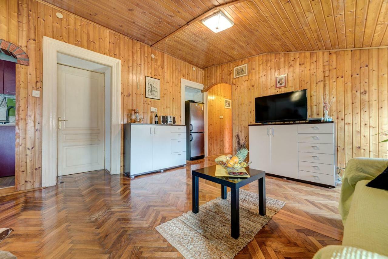 D&L Apartment In Center Póla Kültér fotó