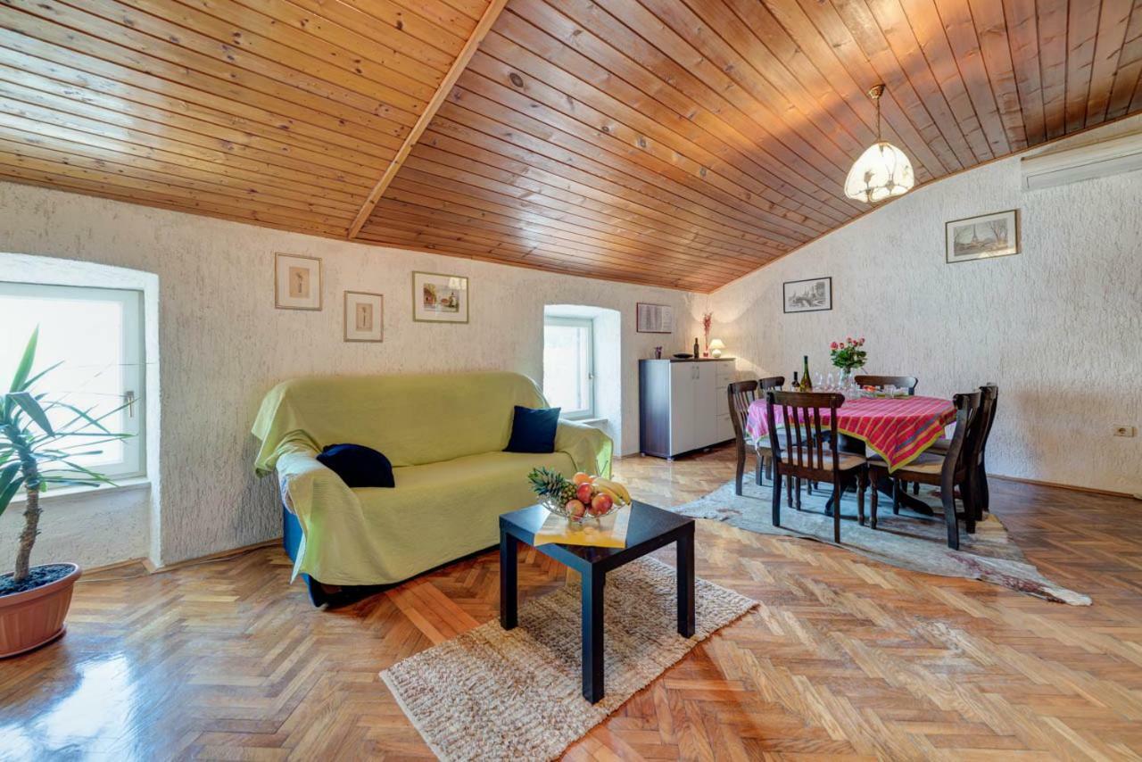 D&L Apartment In Center Póla Kültér fotó